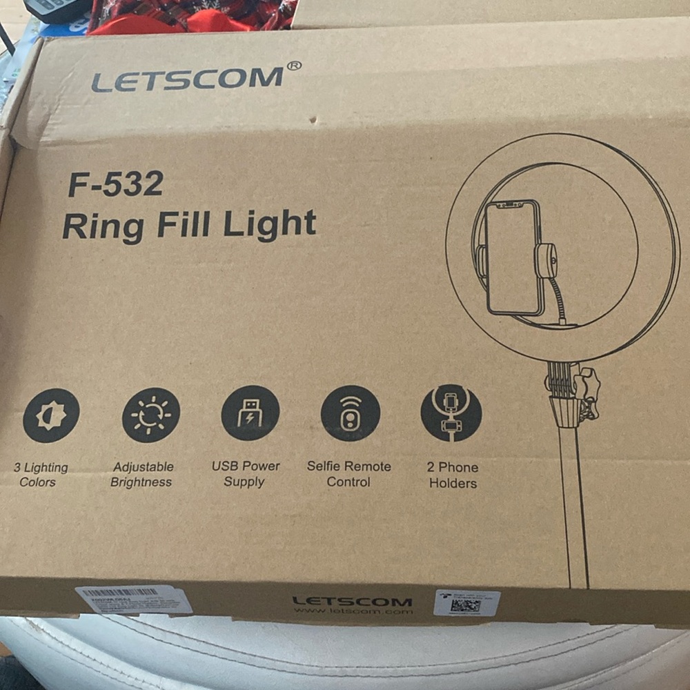 Letscom F532 Ring Fill Light - new in box never opened